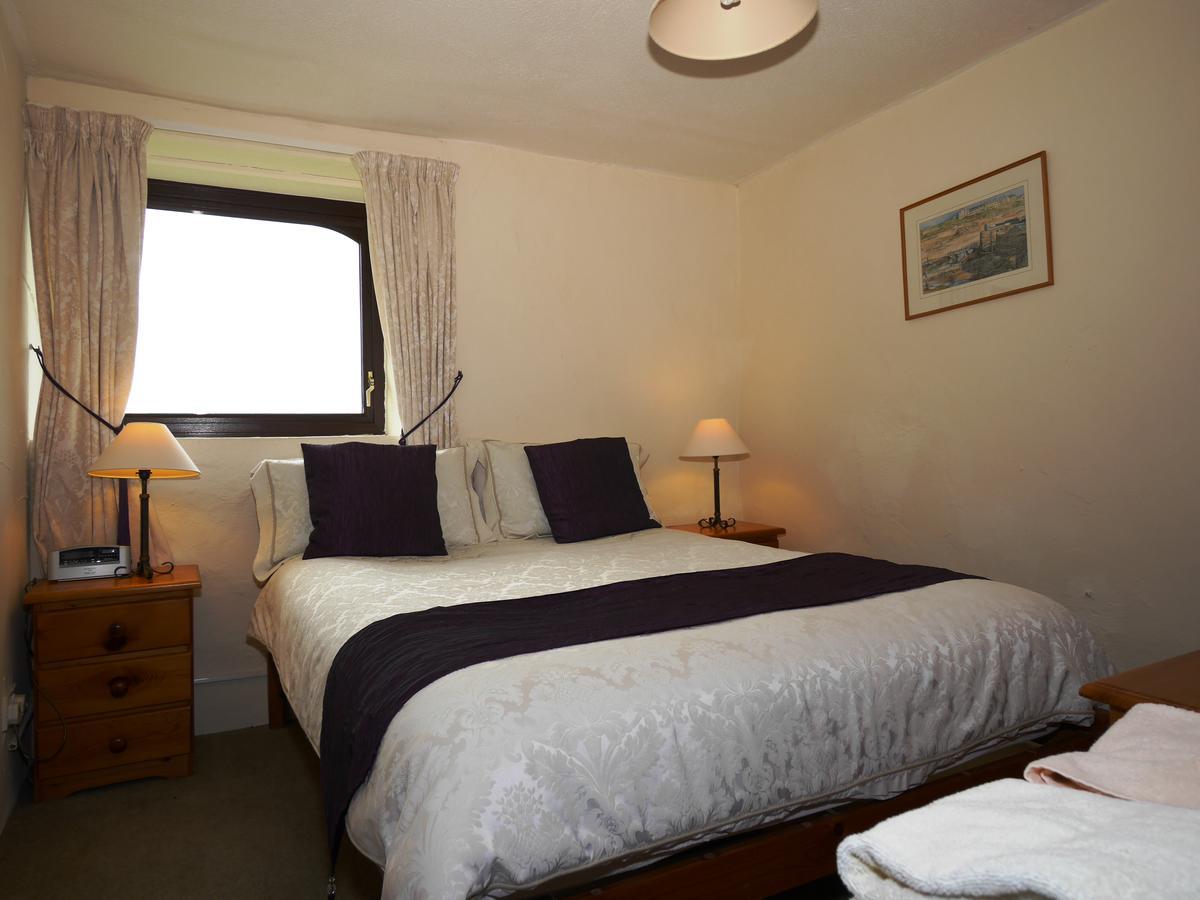 Kennacott Court Holiday Cottages Буде Экстерьер фото