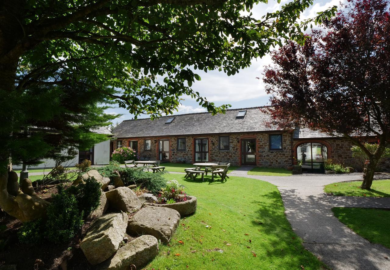 Kennacott Court Holiday Cottages Буде Экстерьер фото